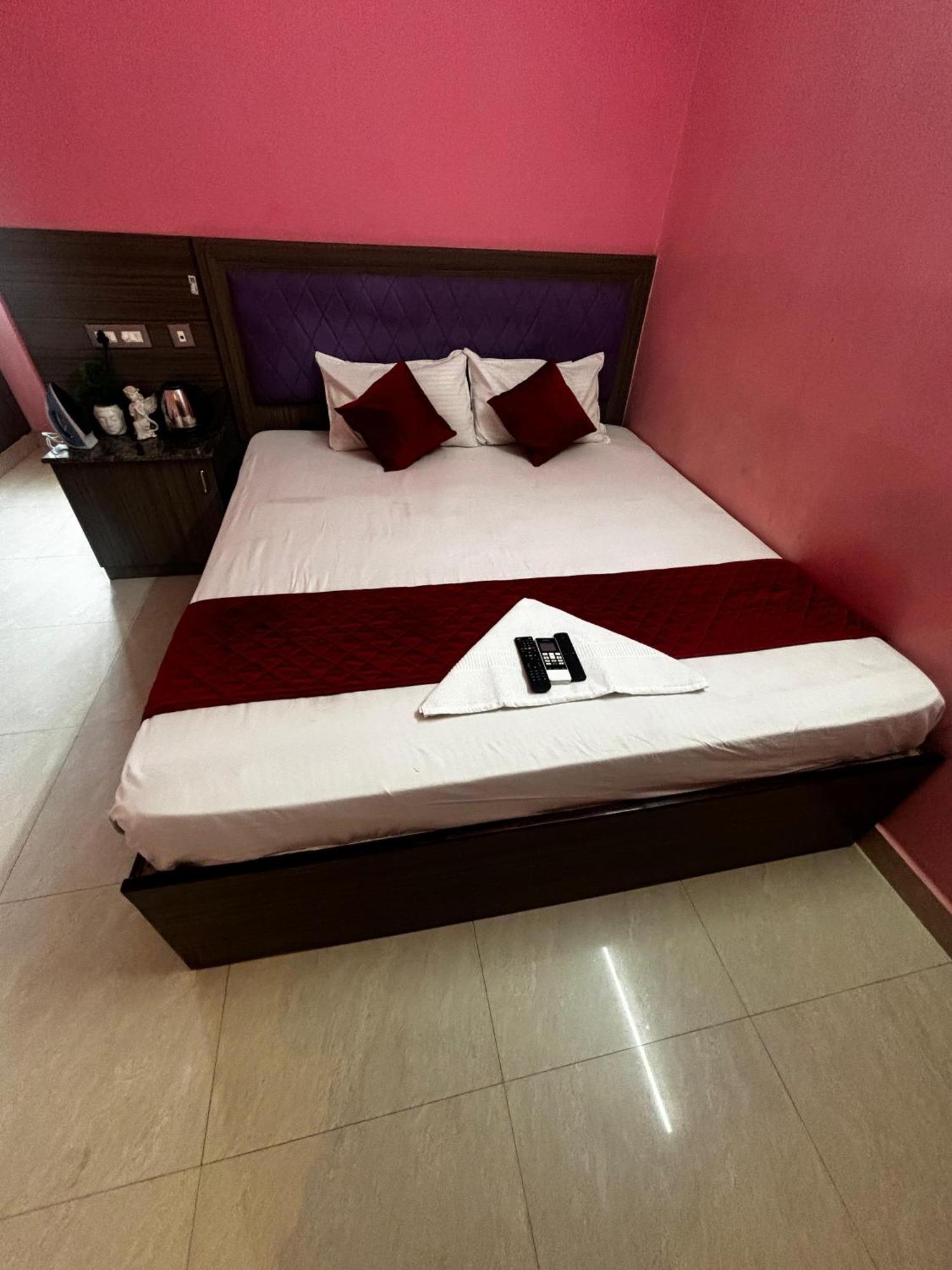 Dream Serenity Residency Puducherry Eksteriør billede