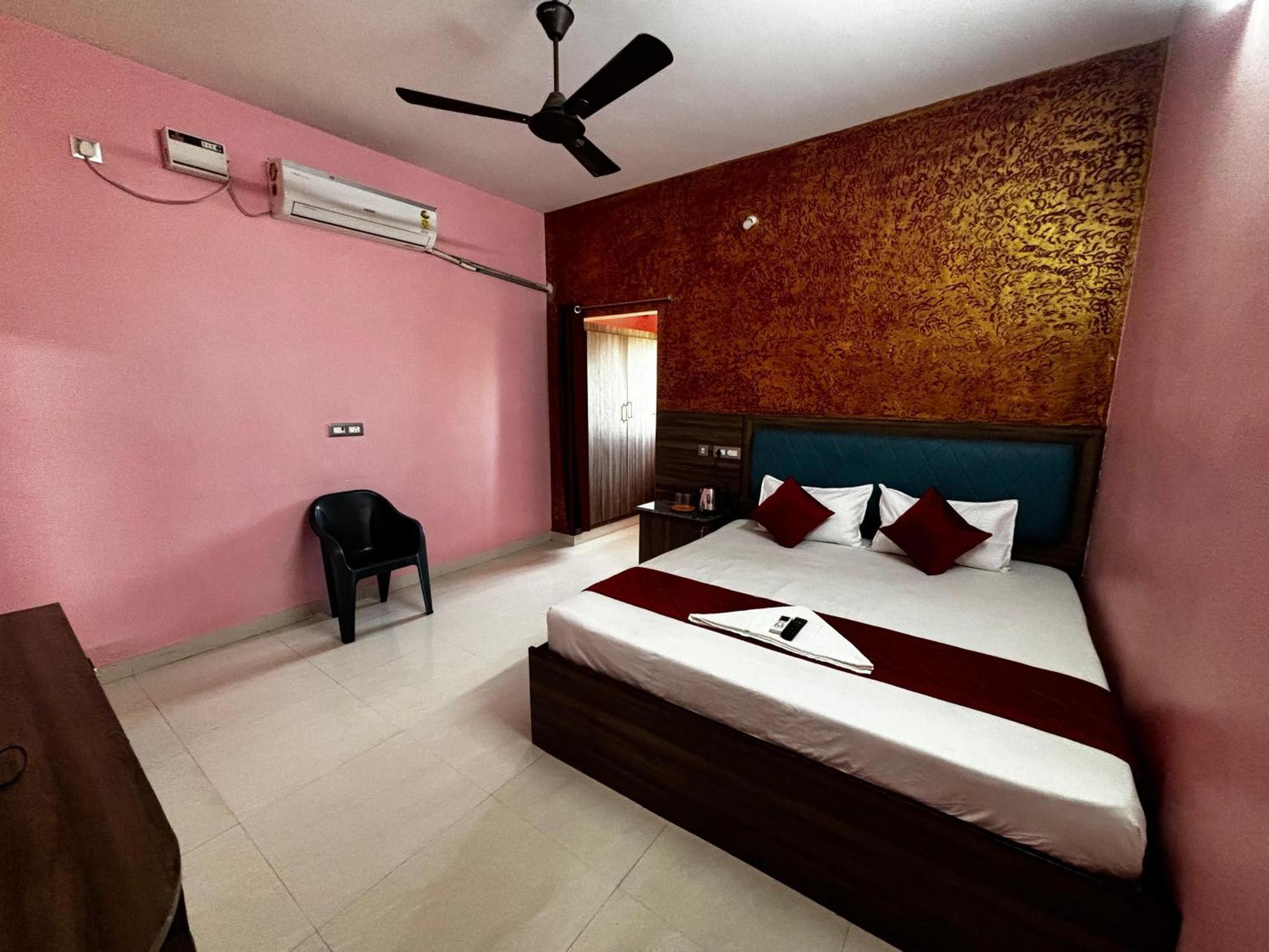 Dream Serenity Residency Puducherry Eksteriør billede