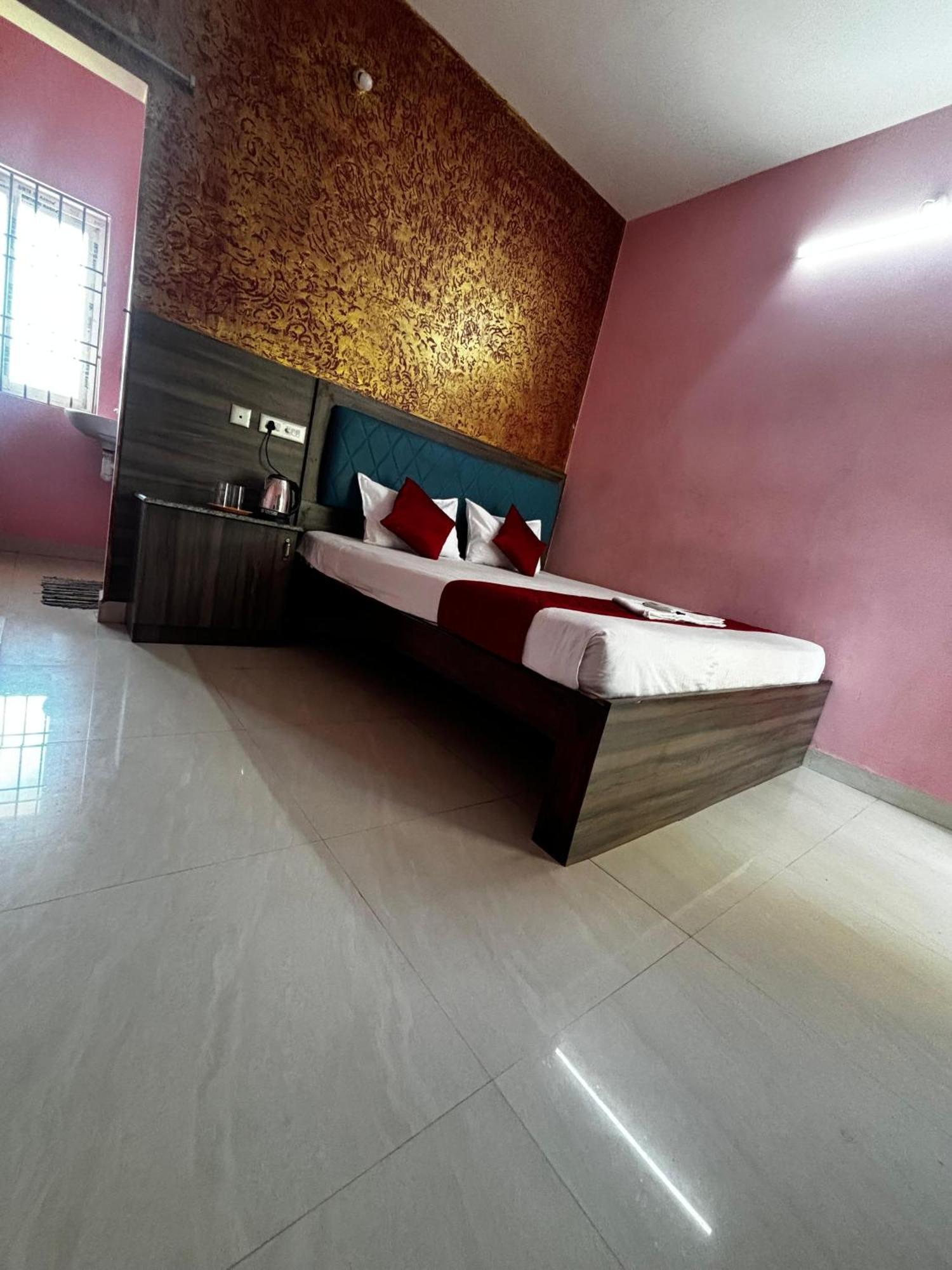Dream Serenity Residency Puducherry Eksteriør billede
